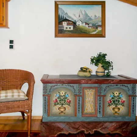 Domenig Apartman